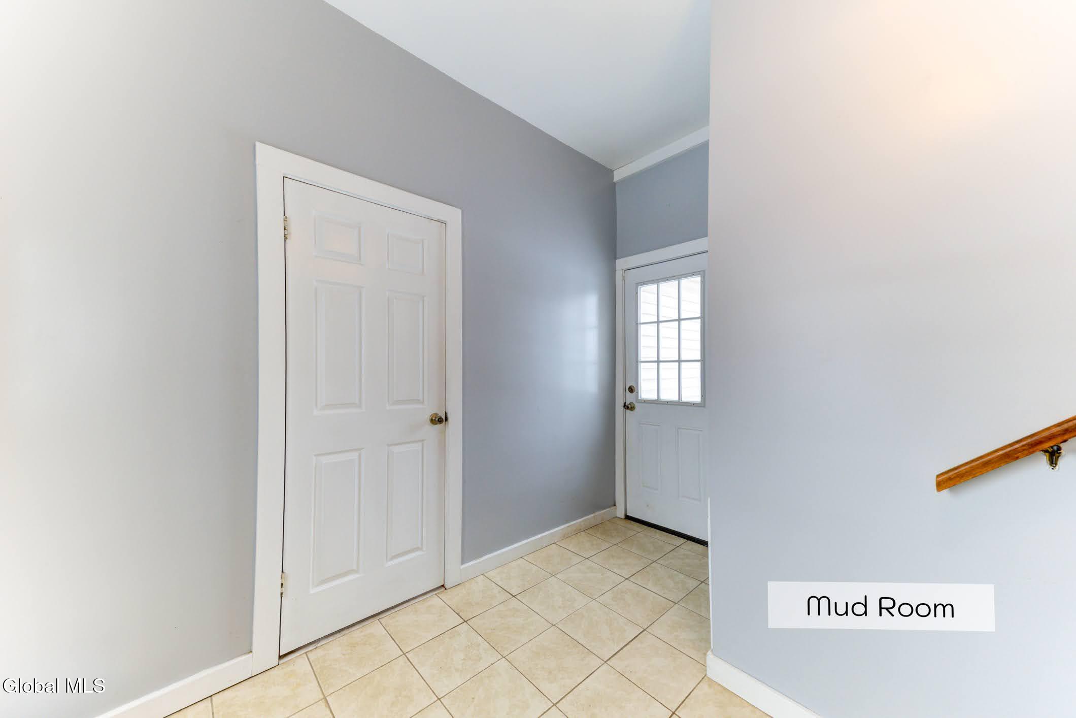 43 Sherwood Avenue Rensselaer NY 12144