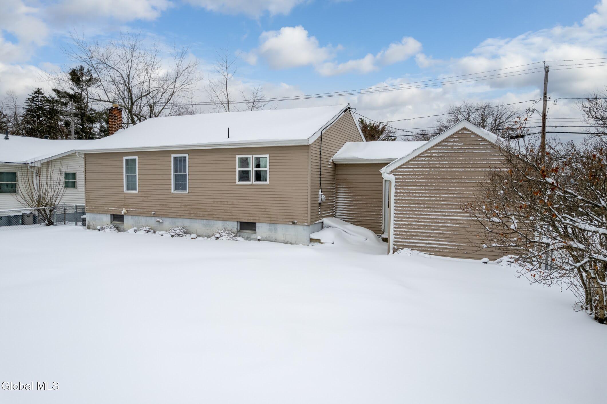 43 Sherwood Avenue Rensselaer NY 12144