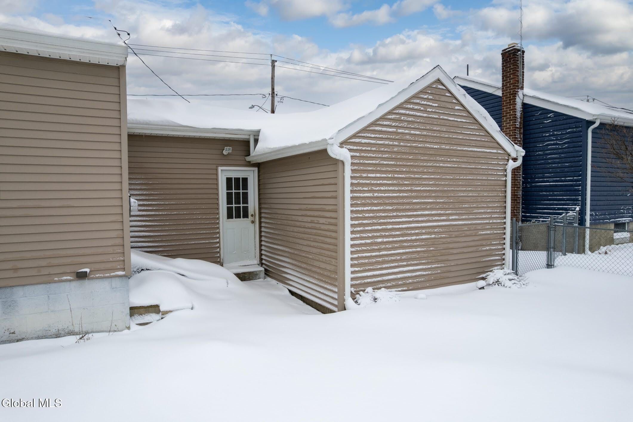 43 Sherwood Avenue Rensselaer NY 12144