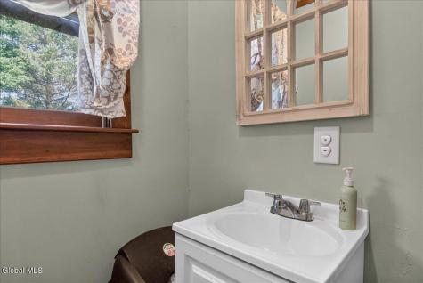 226 Belfance Road Amsterdam NY 12010