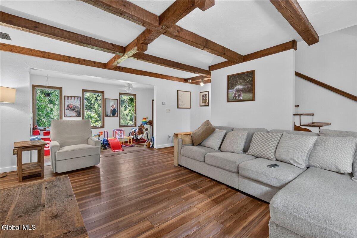 226 Belfance Road Amsterdam NY 12010