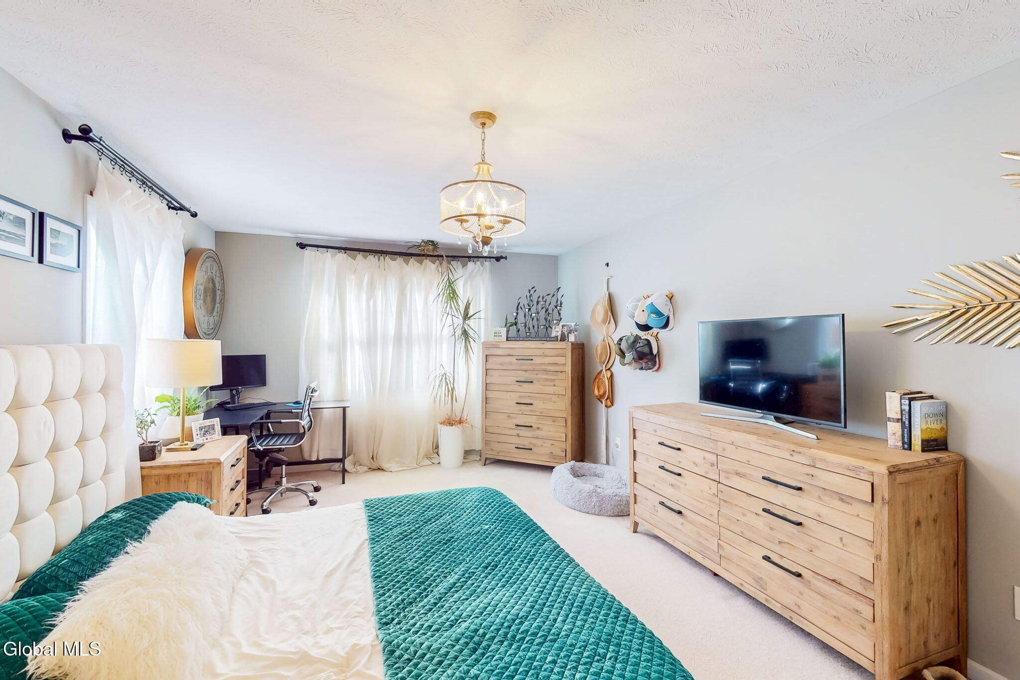 110 N Springhurst Drive East Greenbush NY 12061