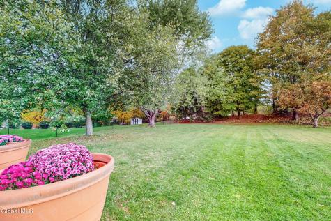 110 N Springhurst Drive East Greenbush NY 12061