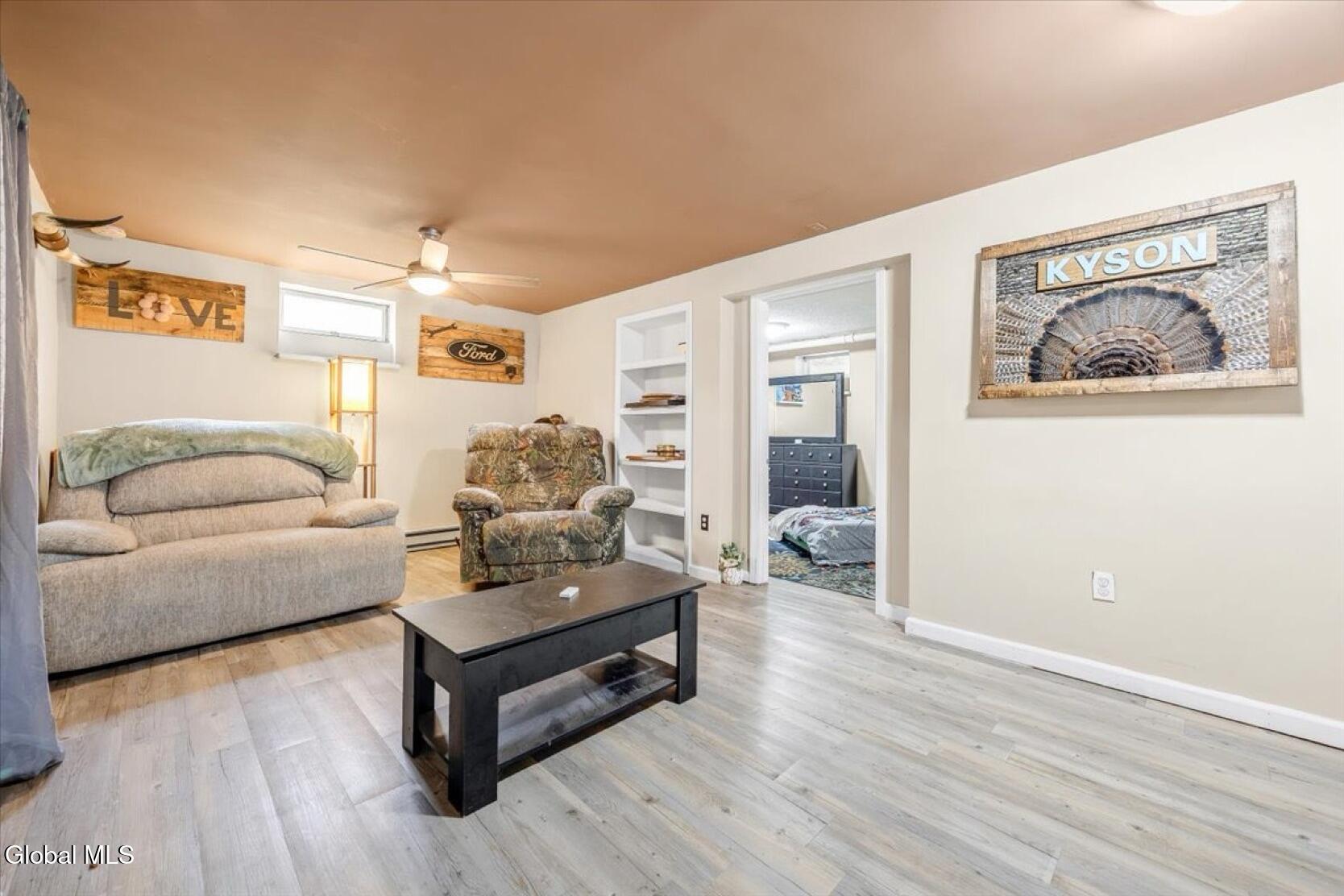 83 Stoddard Road Hampton NY 12837