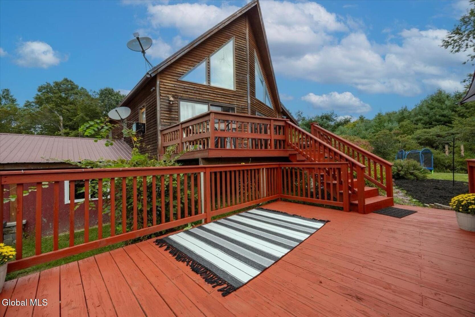 83 Stoddard Road Hampton NY 12837