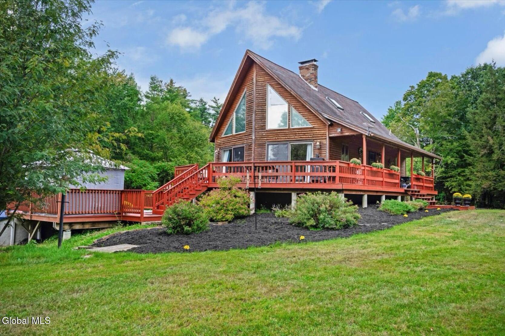 83 Stoddard Road Hampton NY 12837