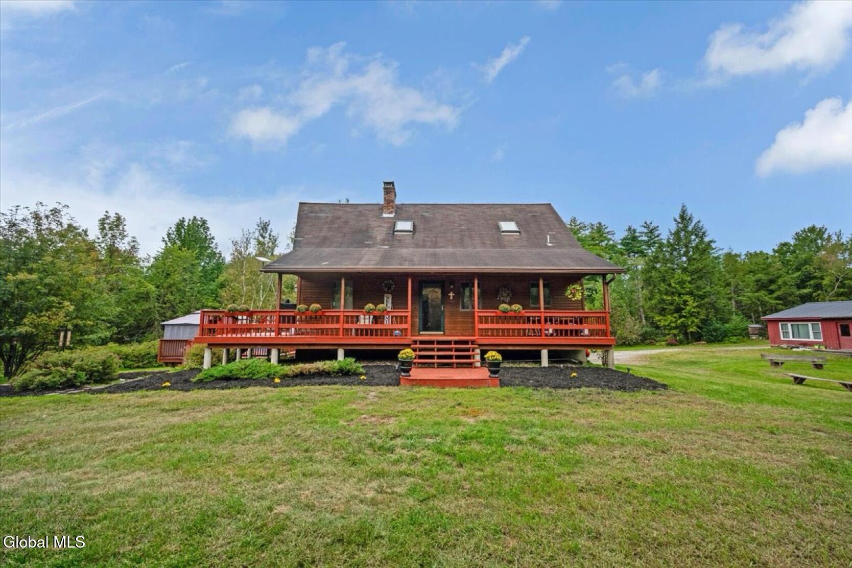 83 Stoddard Road Hampton NY 12837