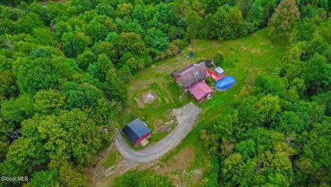 83 Stoddard Road Hampton NY 12837