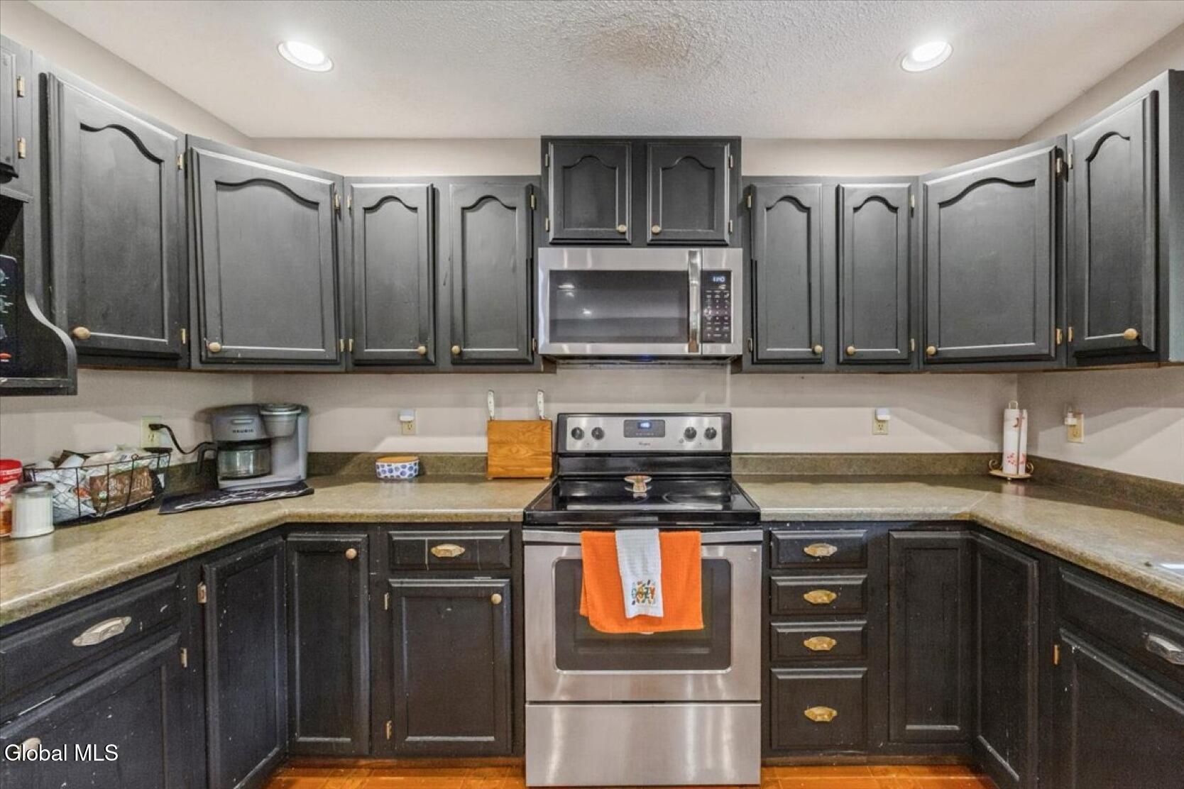 83 Stoddard Road Hampton NY 12837