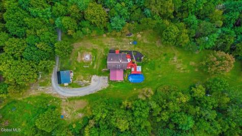 83 Stoddard Road Hampton NY 12837