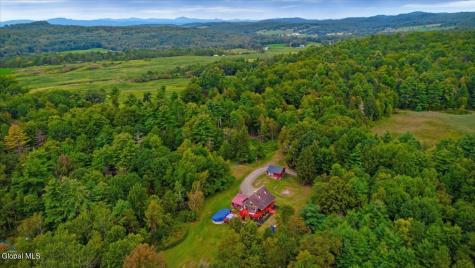 83 Stoddard Road Hampton NY 12837
