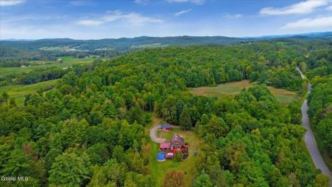 83 Stoddard Road Hampton NY 12837