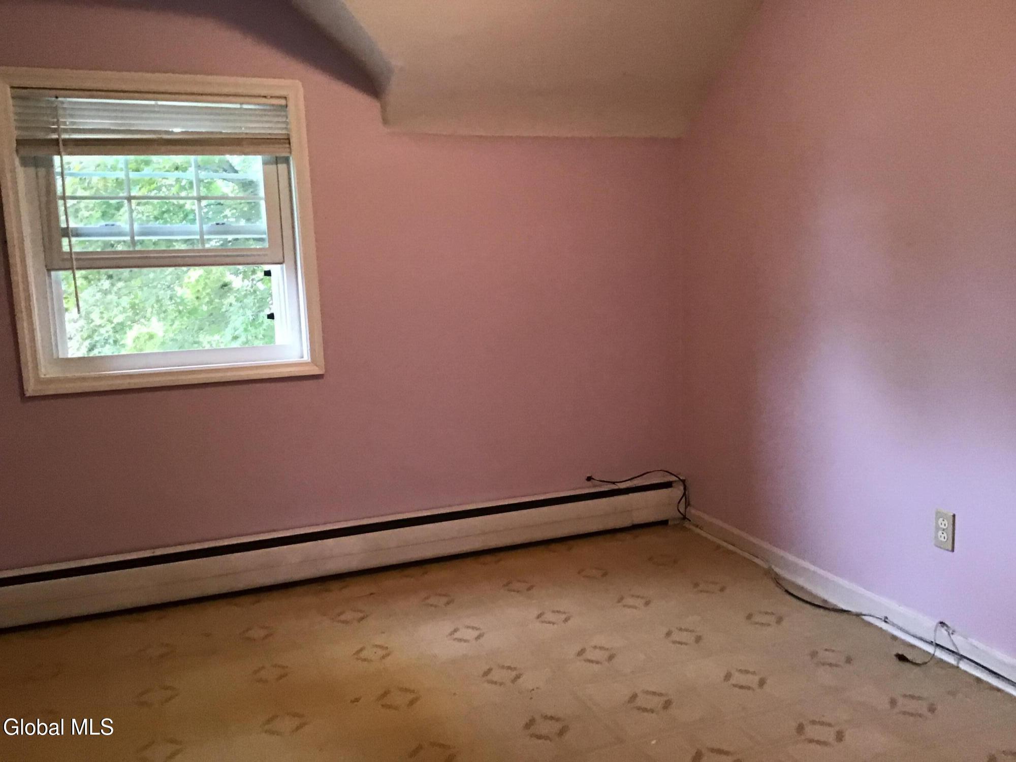 810 4th Avenue Watervliet NY 12189