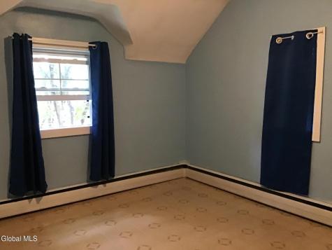 810 4th Avenue Watervliet NY 12189