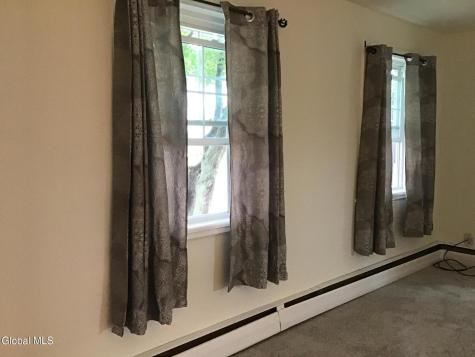 810 4th Avenue Watervliet NY 12189