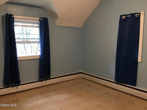 810 4th Avenue Watervliet NY 12189
