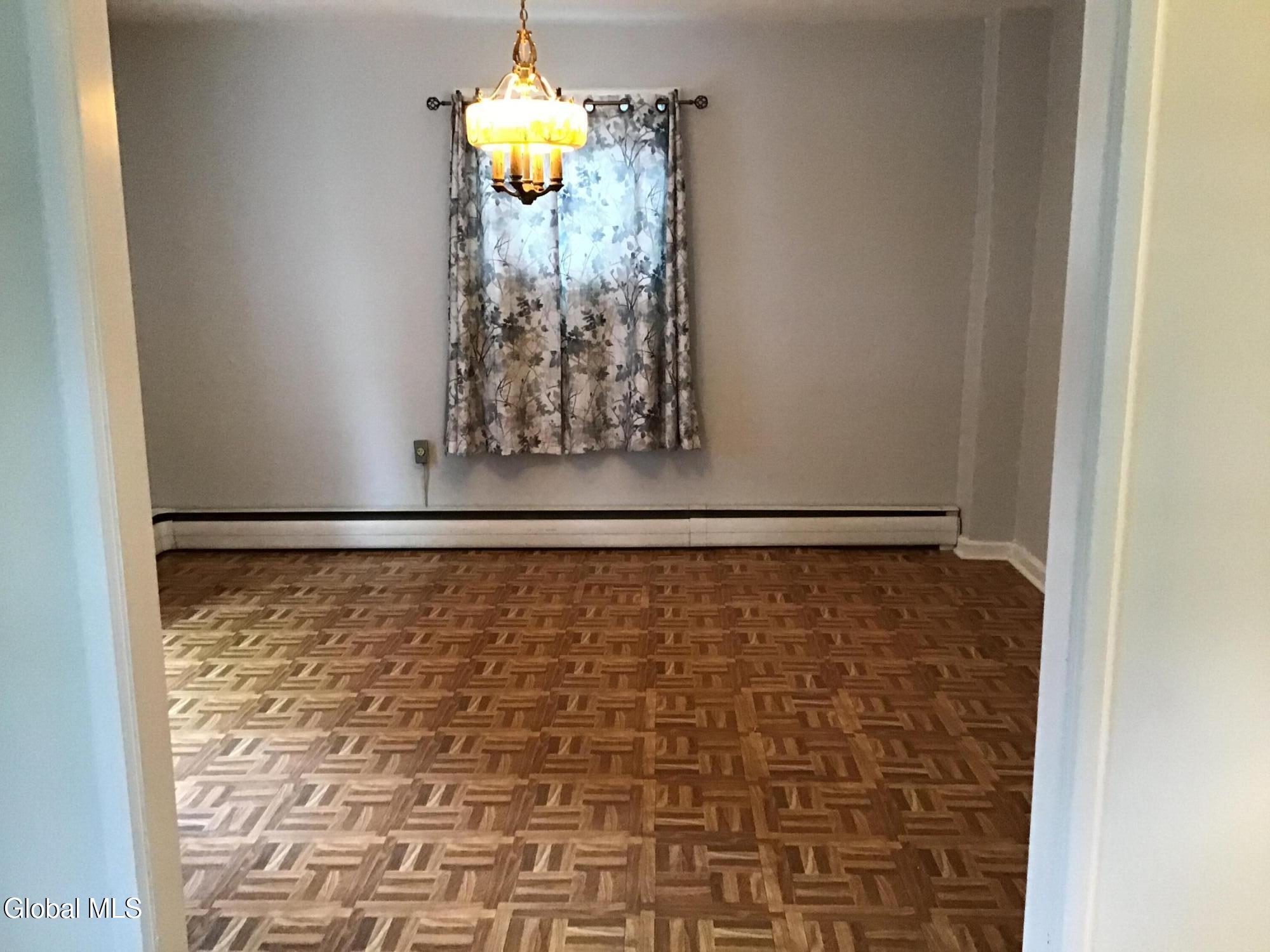 810 4th Avenue Watervliet NY 12189