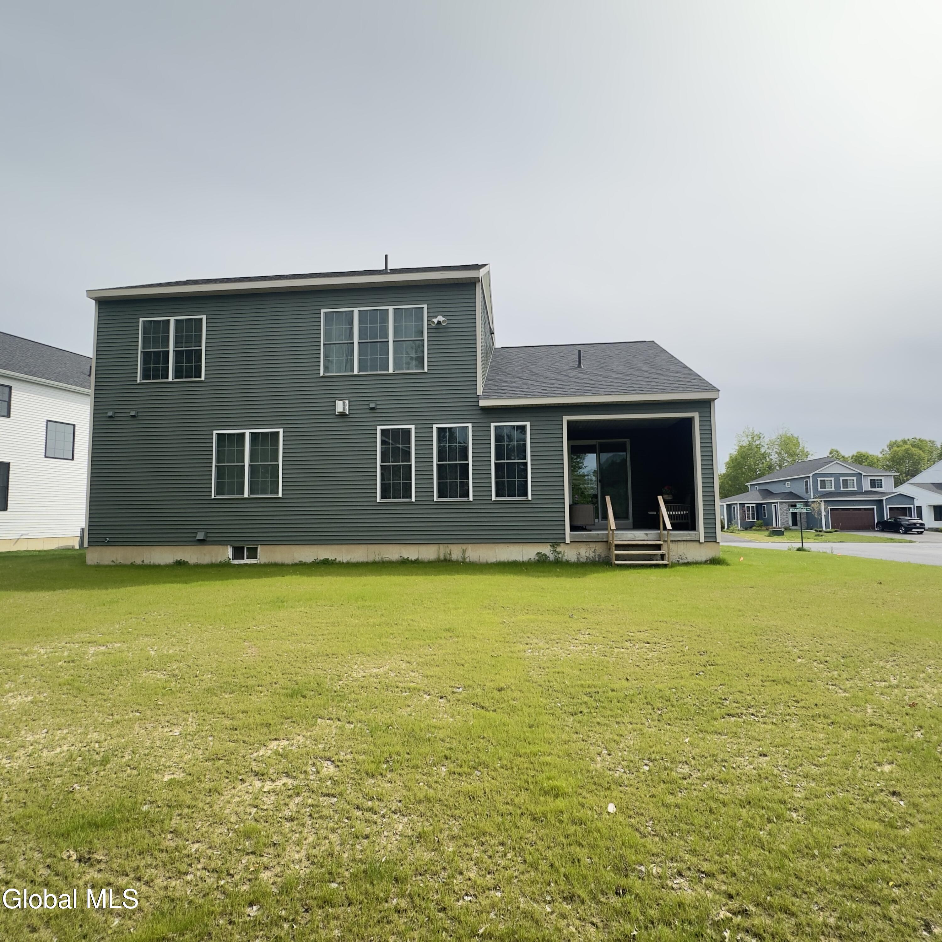46 Wheatfield Way Mechanicville NY 12118
