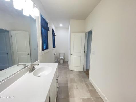 46 Wheatfield Way Mechanicville NY 12118