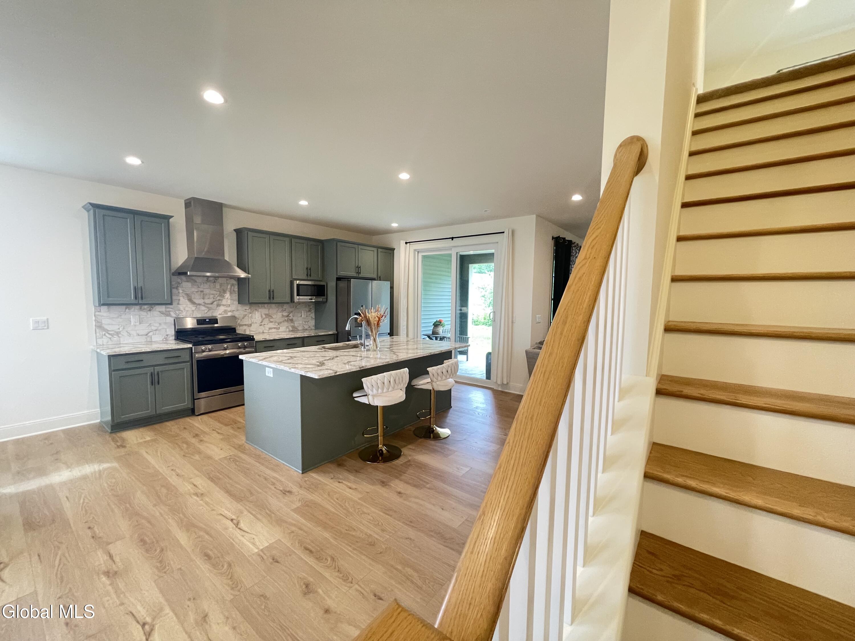 46 Wheatfield Way Mechanicville NY 12118