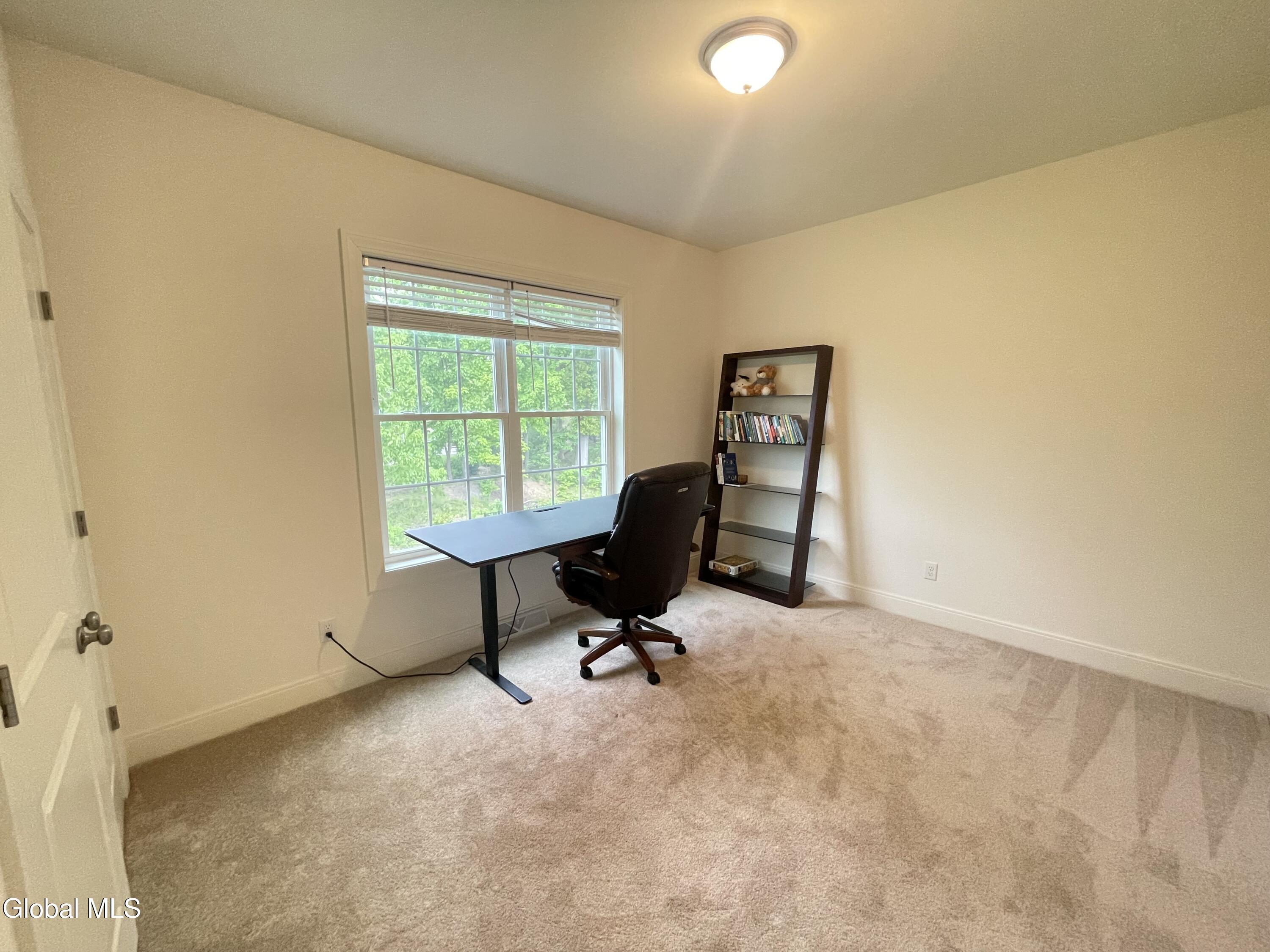 46 Wheatfield Way Mechanicville NY 12118