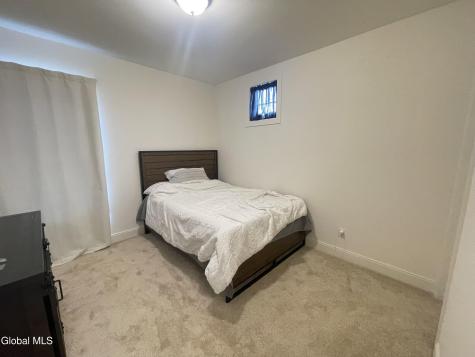 46 Wheatfield Way Mechanicville NY 12118