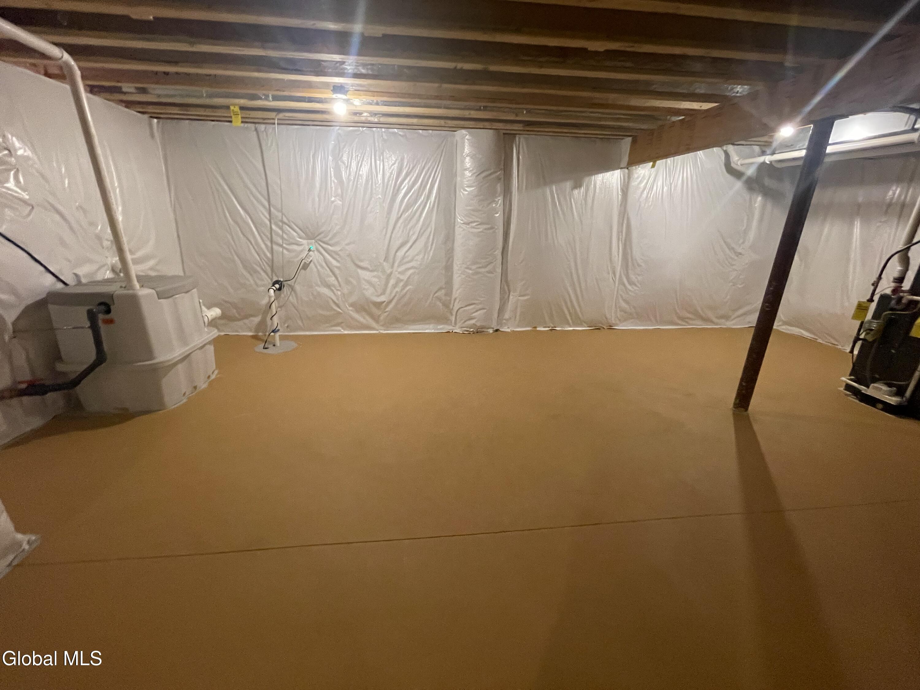 46 Wheatfield Way Mechanicville NY 12118