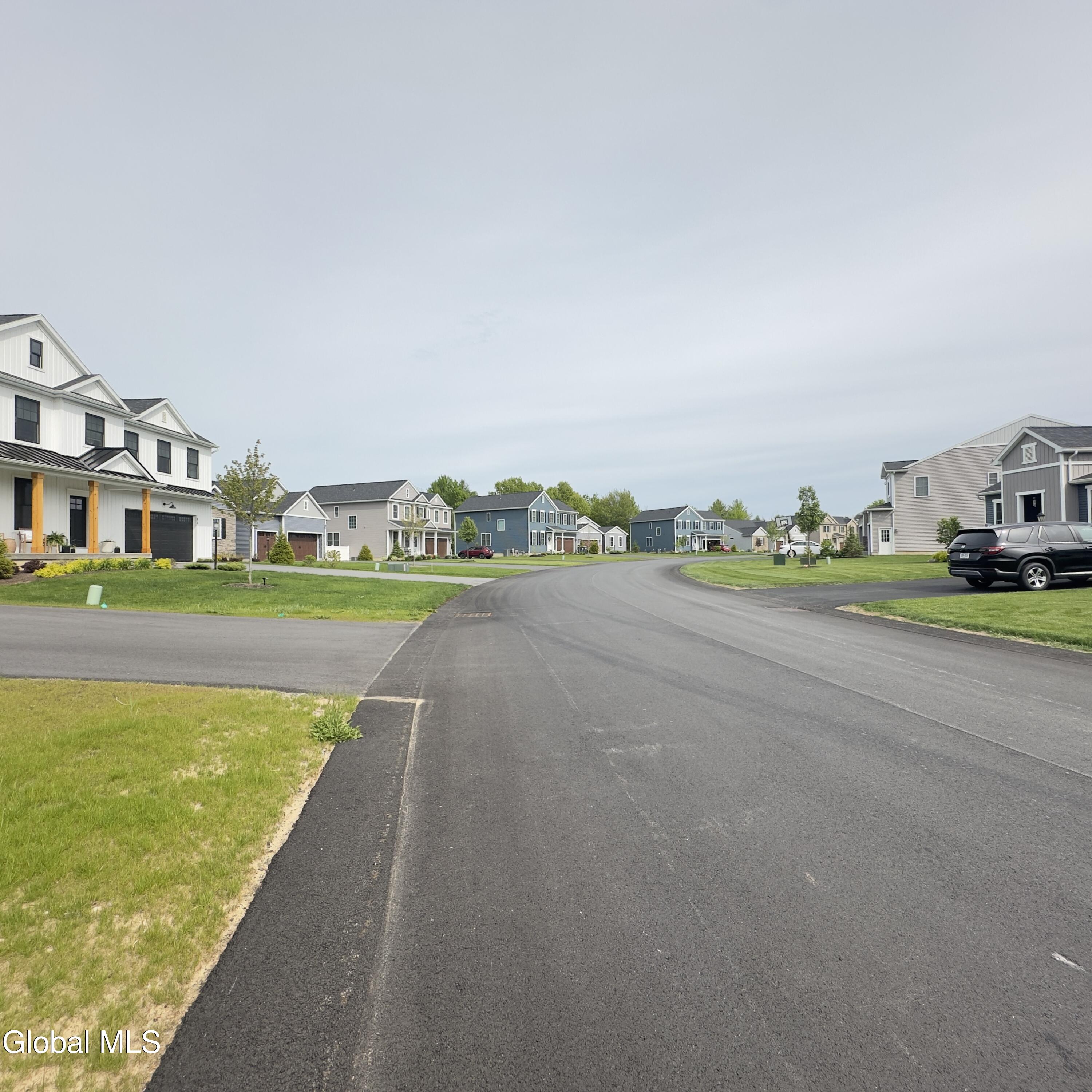 46 Wheatfield Way Mechanicville NY 12118