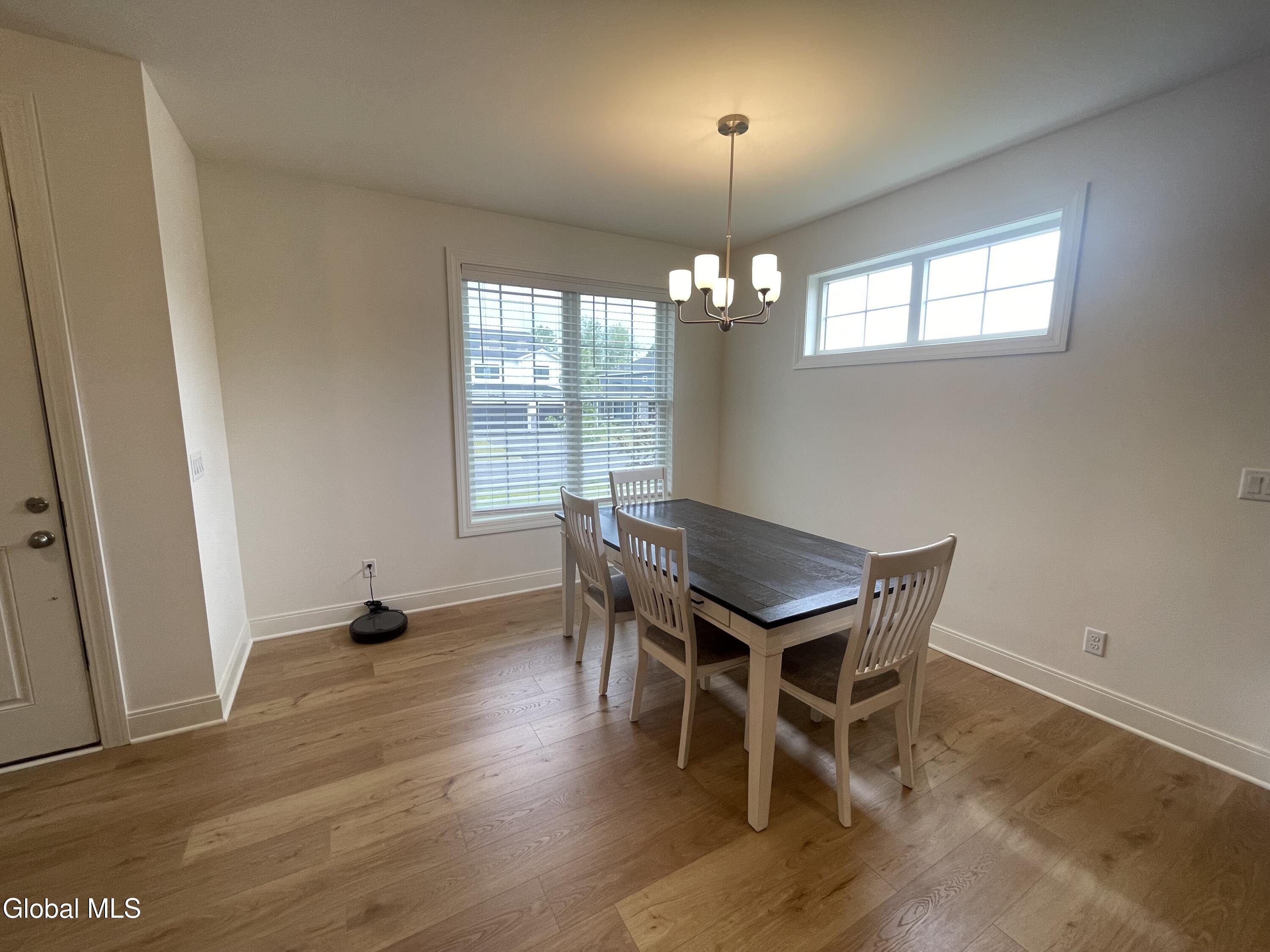46 Wheatfield Way Mechanicville NY 12118