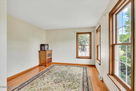 18 Heather Drive Clifton Park NY 12065