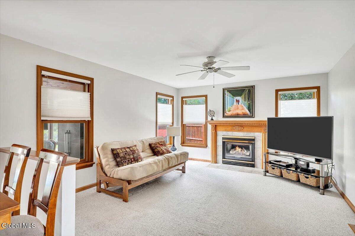 18 Heather Drive Clifton Park NY 12065