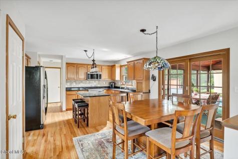 18 Heather Drive Clifton Park NY 12065