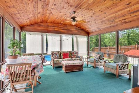 18 Heather Drive Clifton Park NY 12065