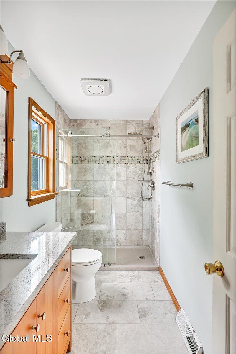 18 Heather Drive Clifton Park NY 12065