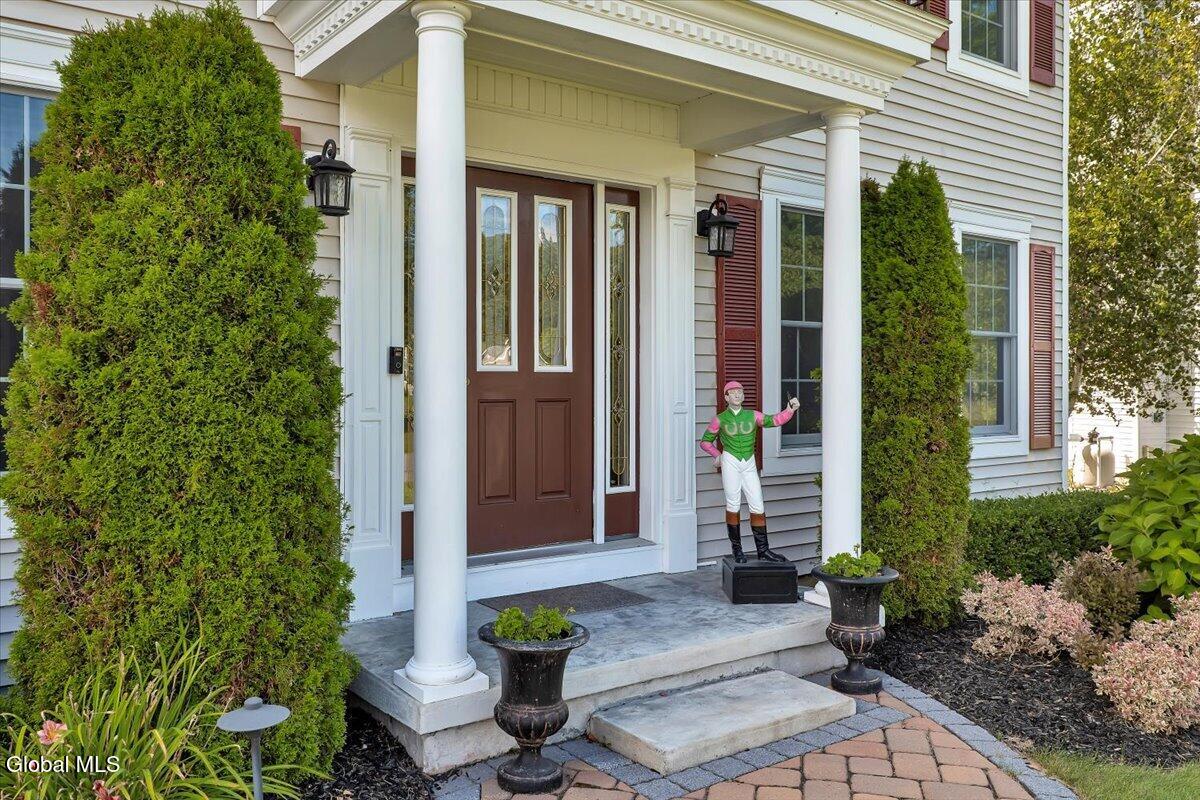 18 Heather Drive Clifton Park NY 12065