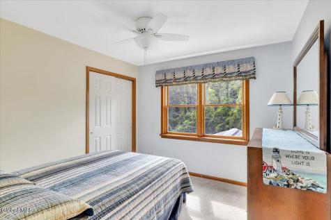 18 Heather Drive Clifton Park NY 12065