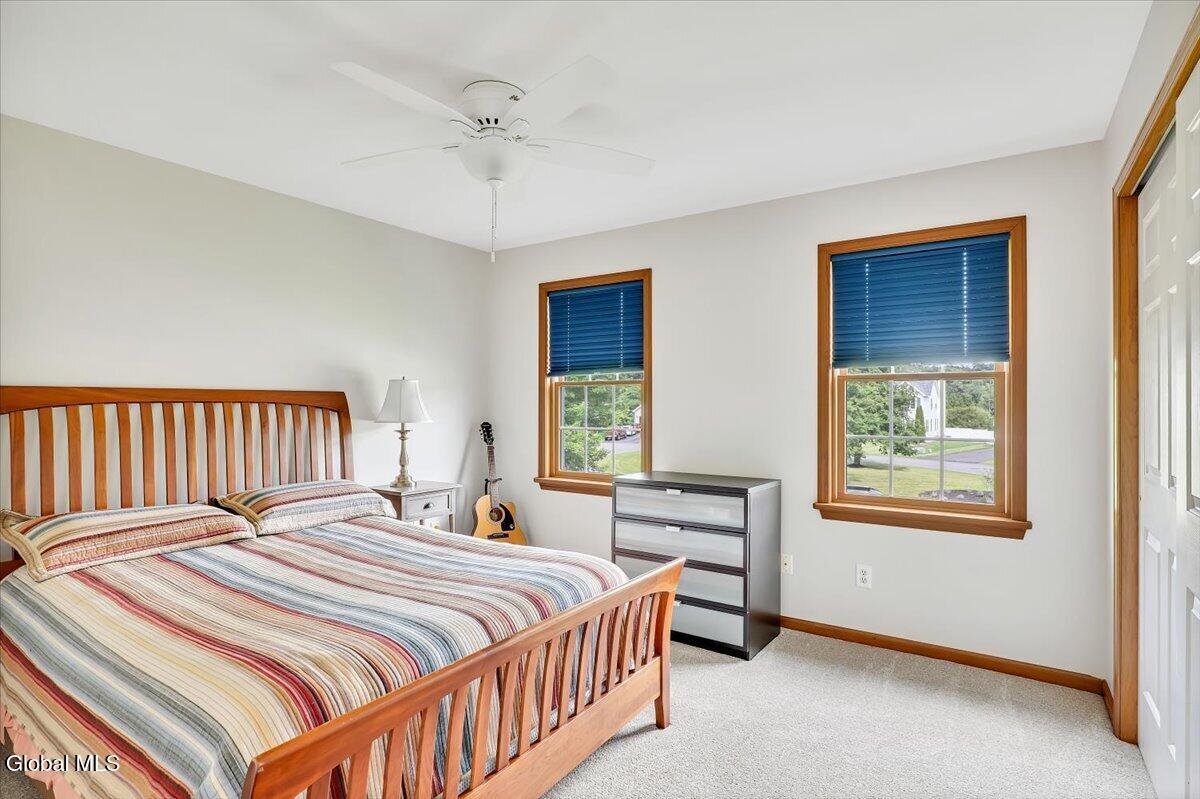 18 Heather Drive Clifton Park NY 12065