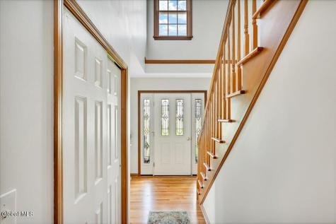 18 Heather Drive Clifton Park NY 12065