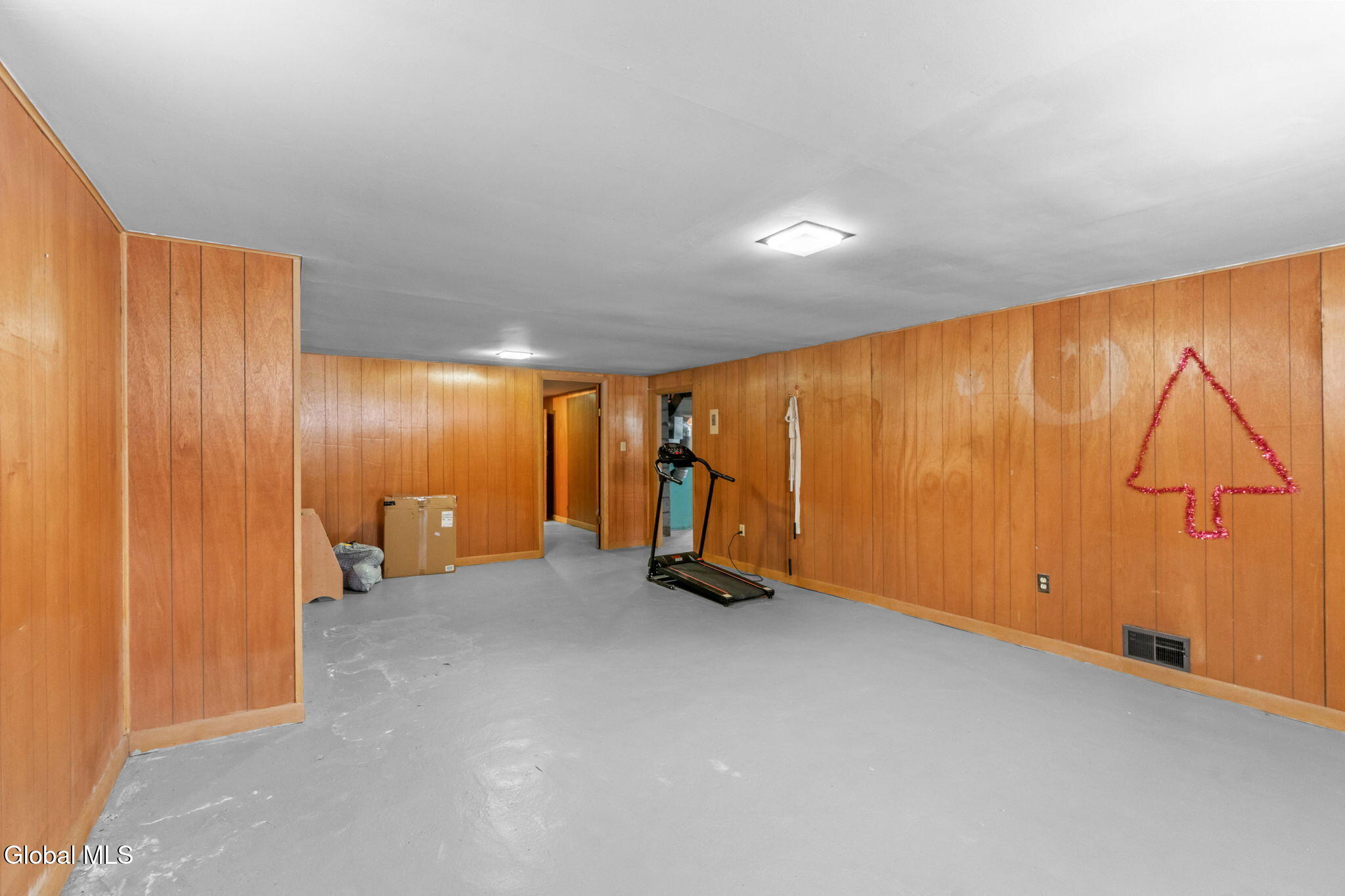 34 Woodlawn Avenue South Glens Falls NY 12803
