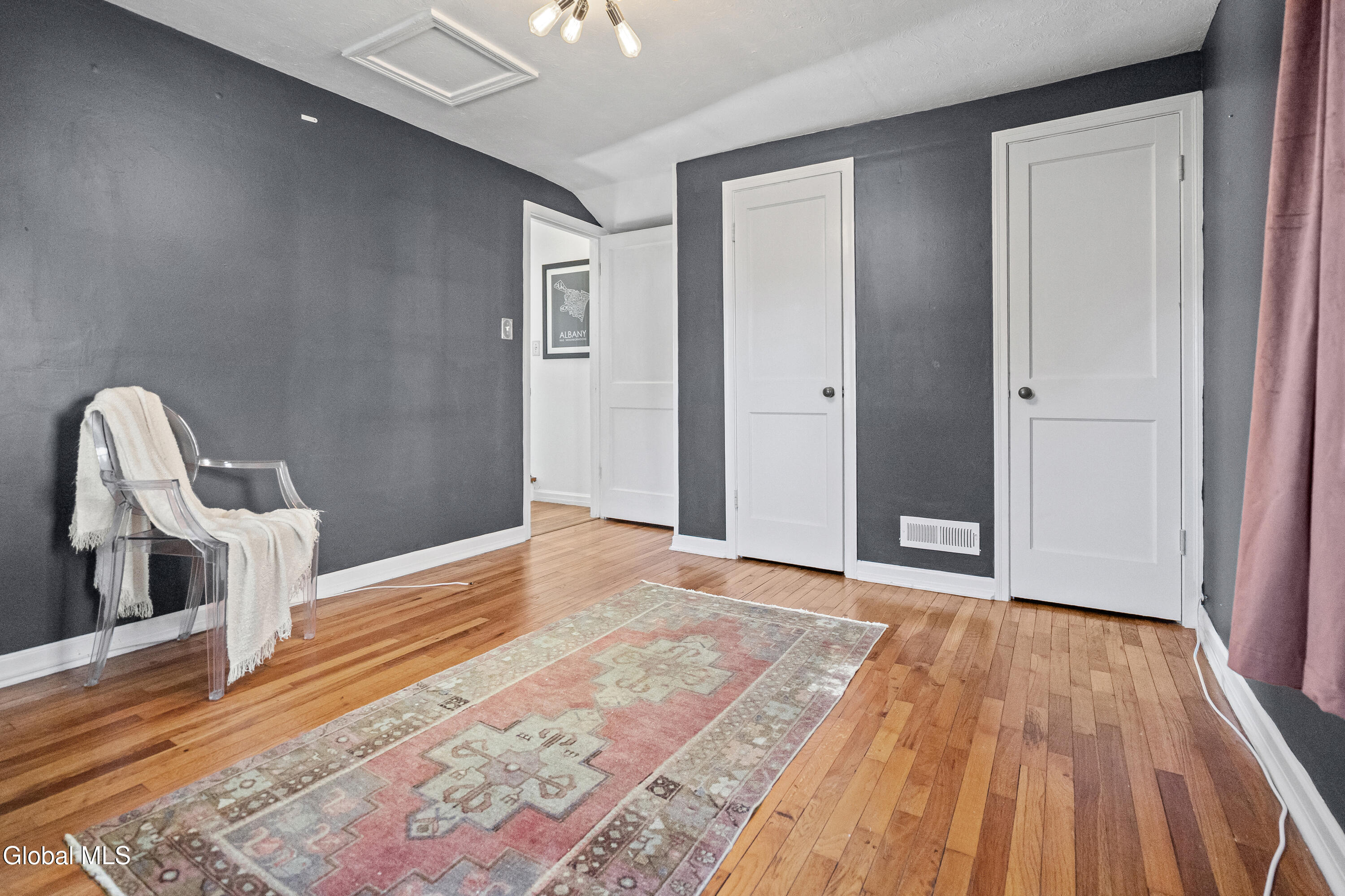 347 S Main Avenue Albany NY 12208