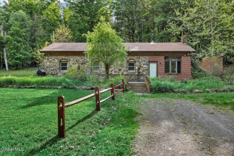 146 Stonebridge Rd Extension Durham NY 12423