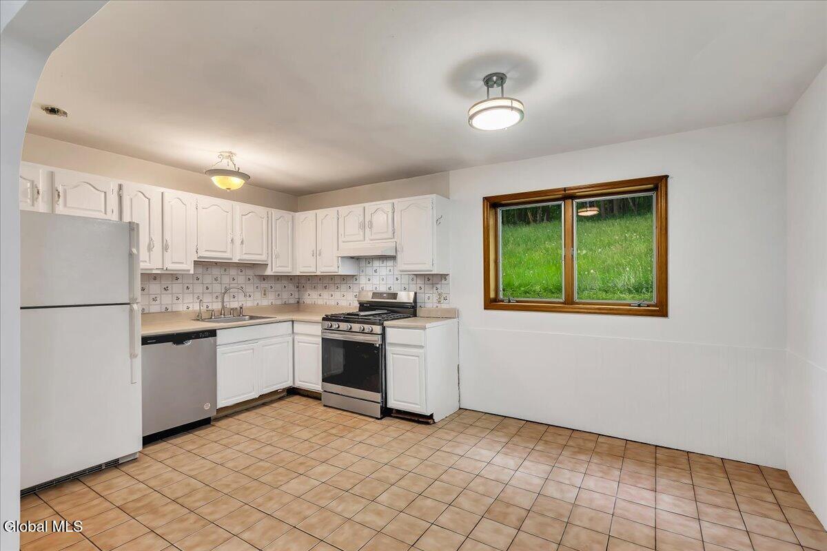 146 Stonebridge Rd Extension Durham NY 12423