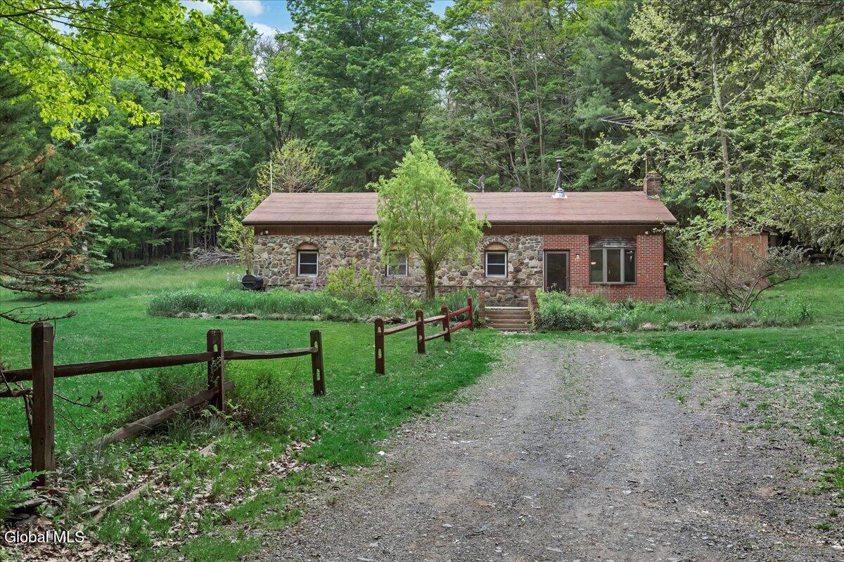 146 Stonebridge Rd Extension Durham NY 12423