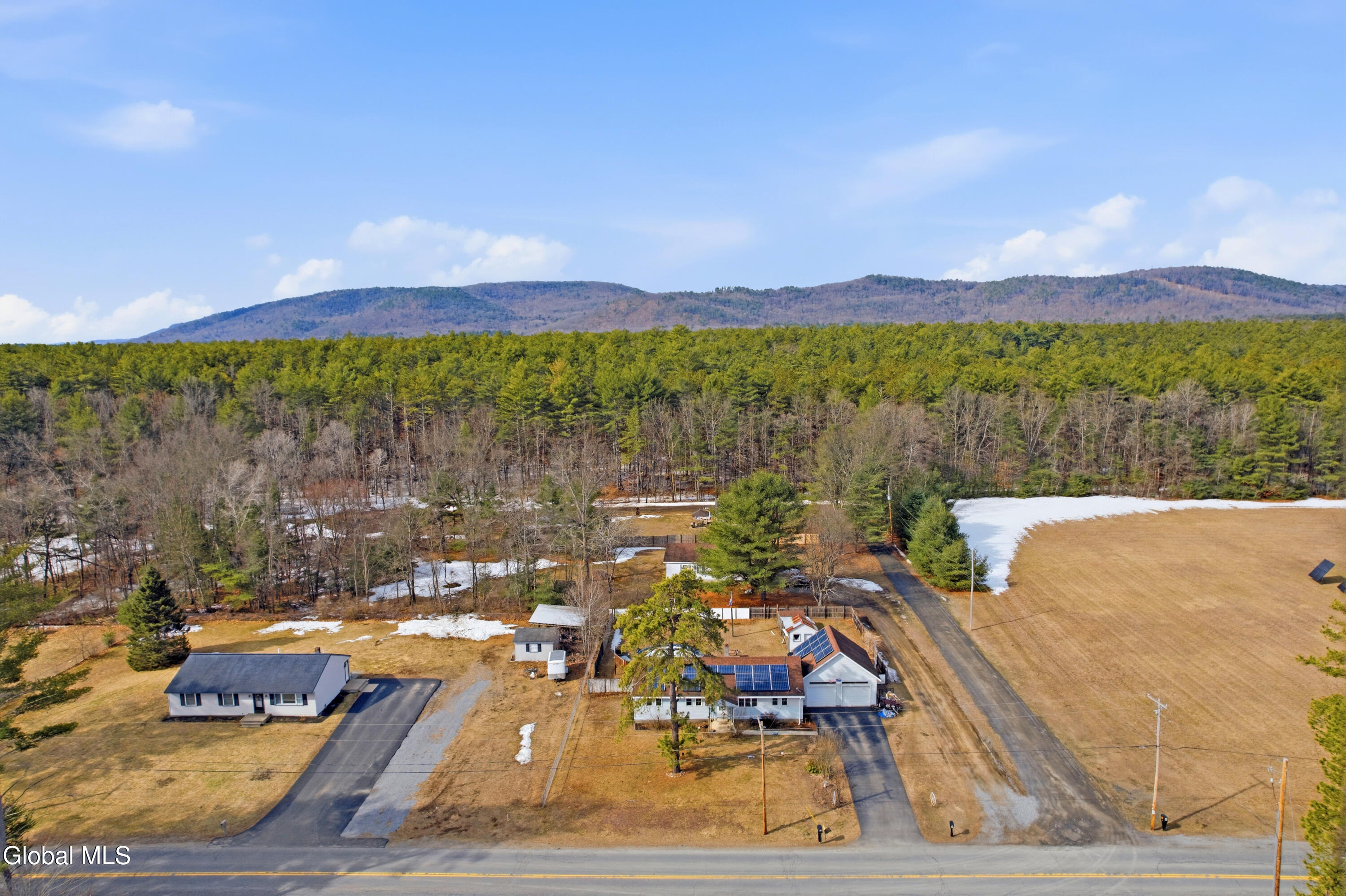 191 Redmond Road Gansevoort NY 12831