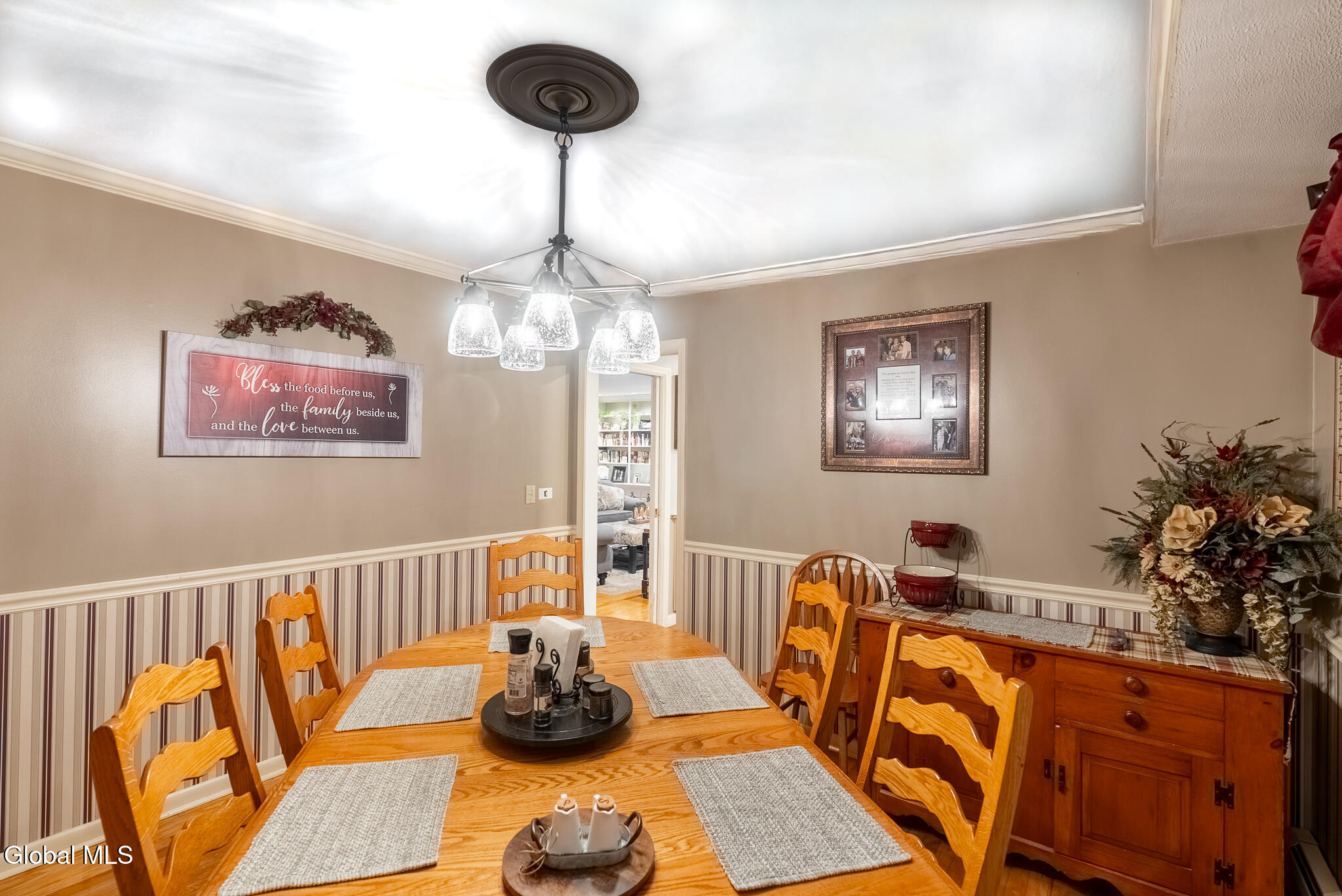 2 Acorn Grove Ballston Lake NY 12019