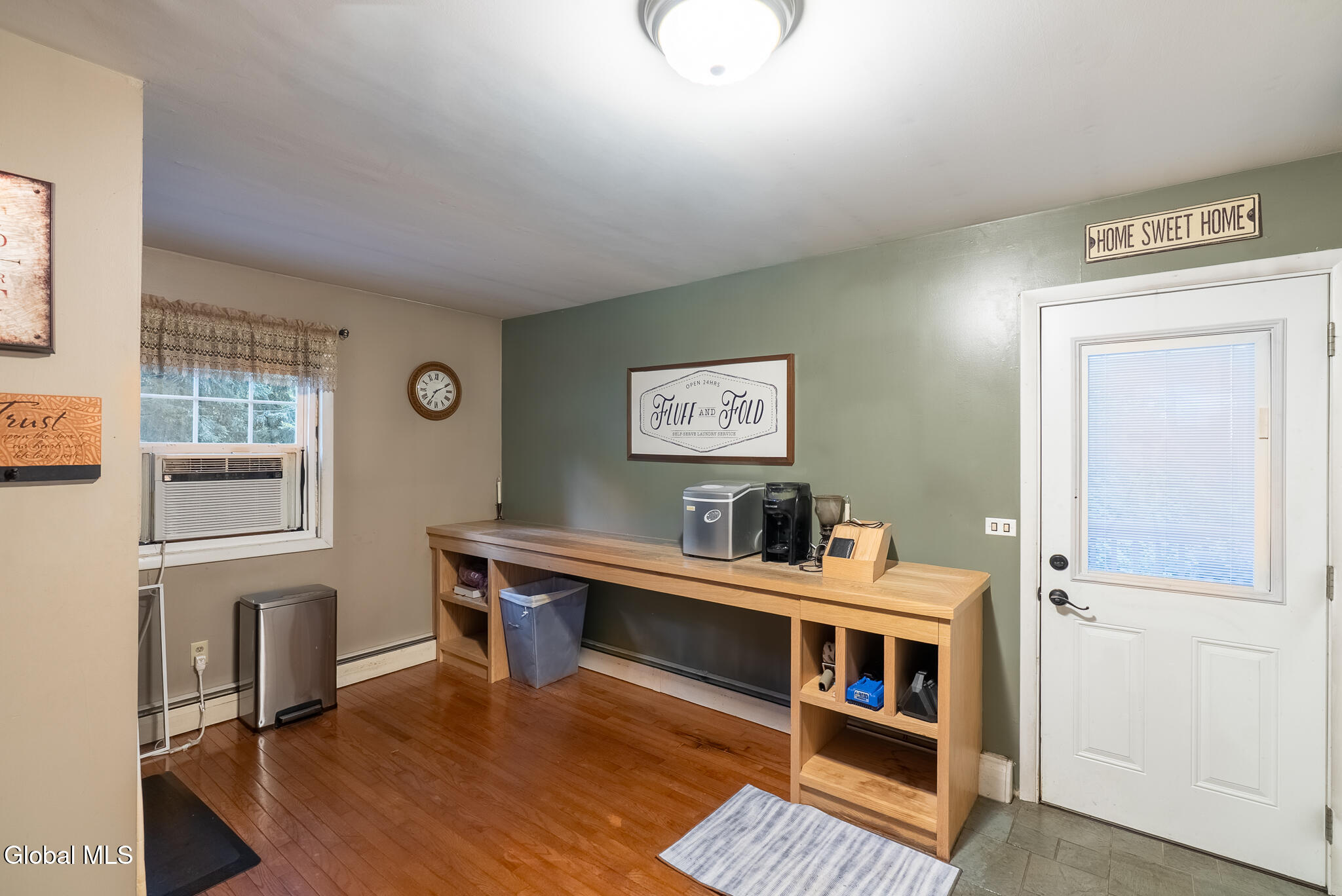 2 Acorn Grove Ballston Lake NY 12019