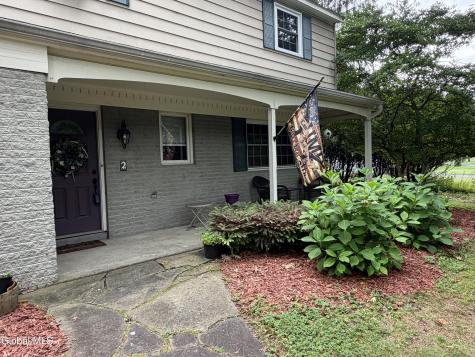 2 Acorn Grove Ballston Lake NY 12019