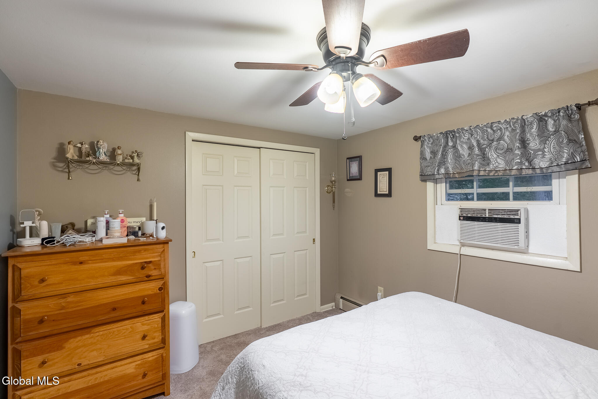 2 Acorn Grove Ballston Lake NY 12019