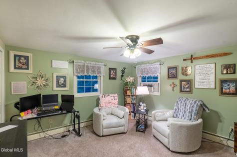 2 Acorn Grove Ballston Lake NY 12019