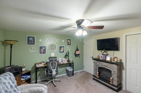 2 Acorn Grove Ballston Lake NY 12019